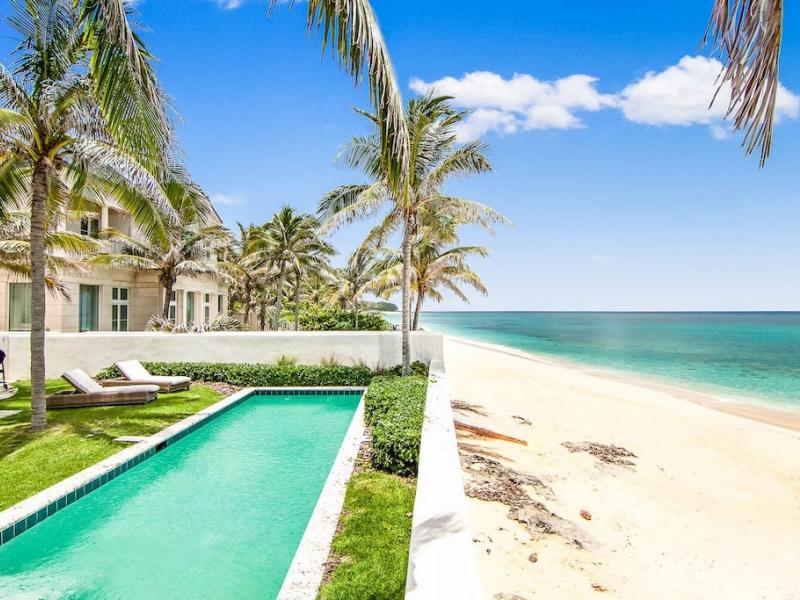 On Beach Time , Paradise Island  