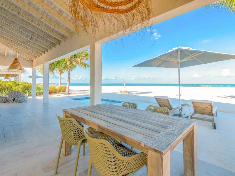 Ambergris Cay  , Ambergris Cay  