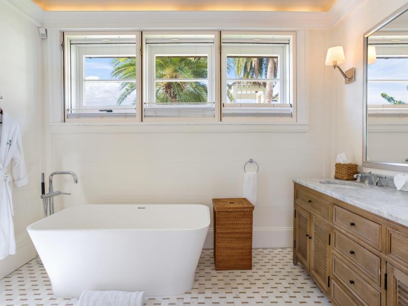 Coral Estate , Long Bay  