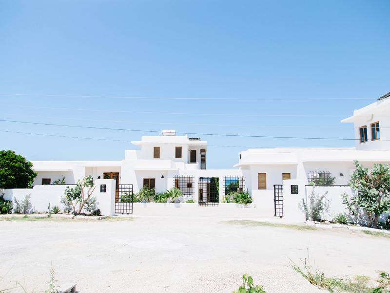 Steppa & Peeniewalli , South Coast  