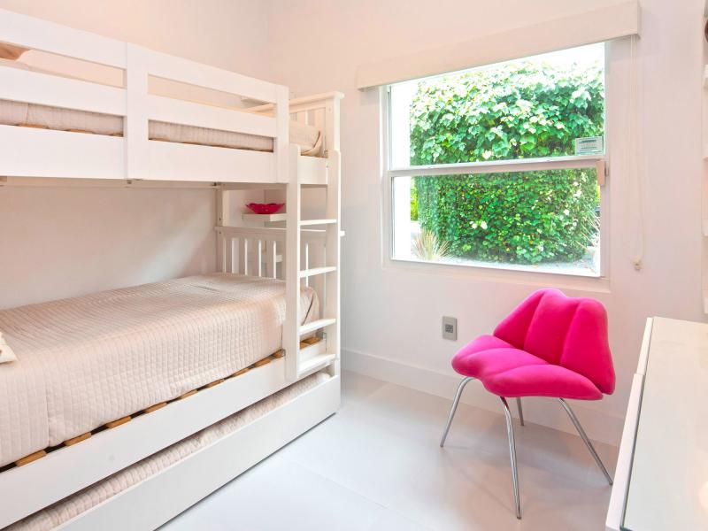 White Cottage , South Coast  