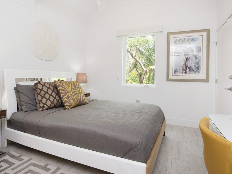 White Cottage , South Coast  