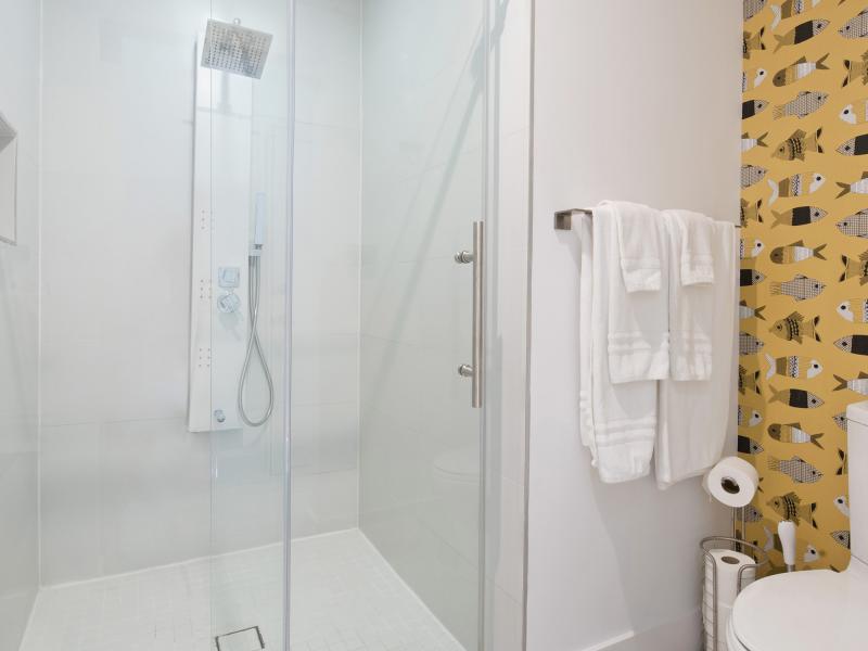 White Cottage , South Coast  