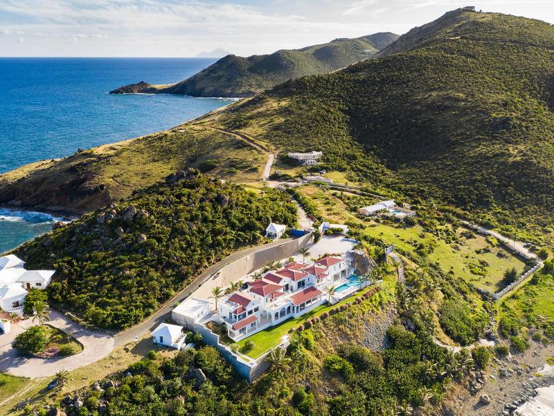 Amalia , Pelican Key St Maarten  