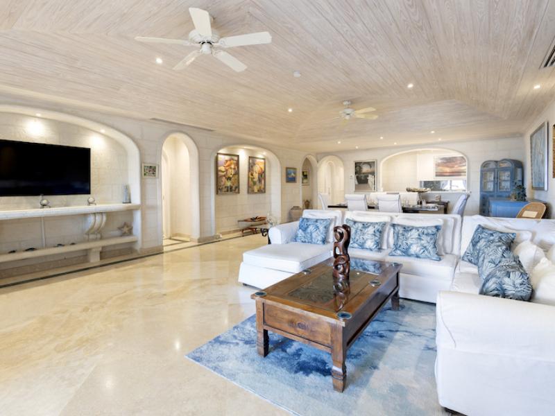 Old Trees 2 - Azzurro , Beachfront villas Barbados , Old Trees , Paynes Bay , St James , West Coast Barbados  