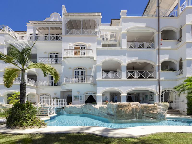 Old Trees 2 - Azzurro , Beachfront villas Barbados , Old Trees , Paynes Bay , St James , West Coast Barbados  