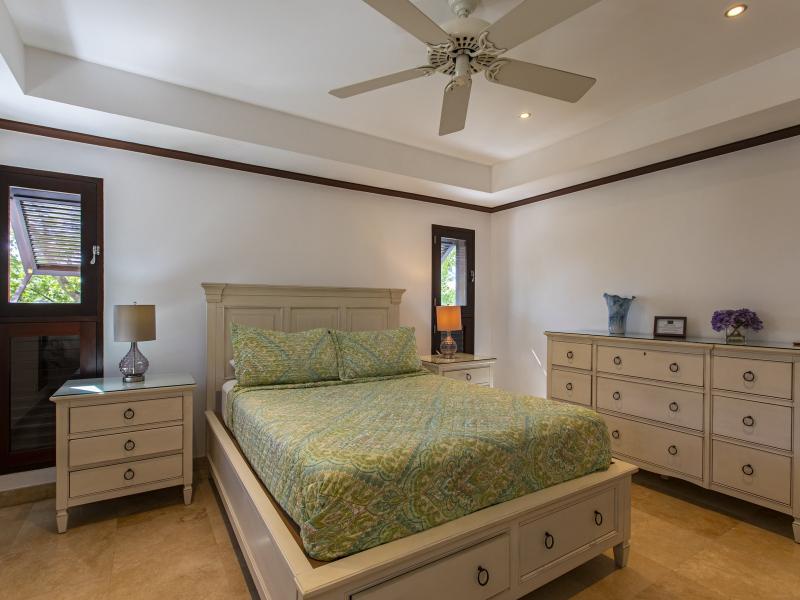 Coral Cove 4 - Green Fields  , Beachfront villas Barbados , Coral Cove , Paynes Bay , St James , West Coast Barbados  