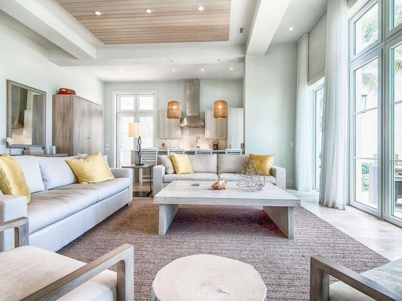 On Beach Time , Paradise Island  