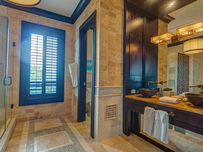 Villa Isabela - Old Fort Bay  , Nassau  