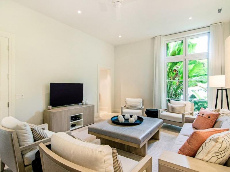 On Beach Time , Paradise Island  