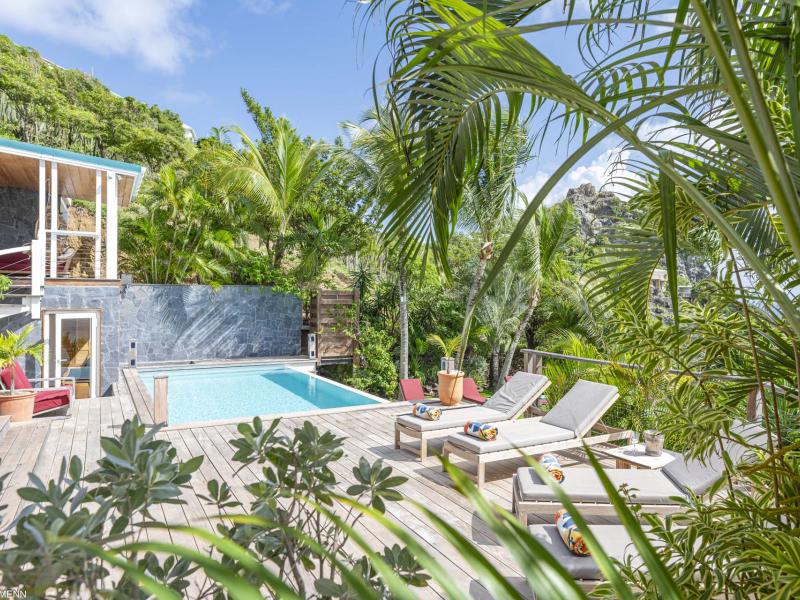 Micalao , Anse des Cayes  