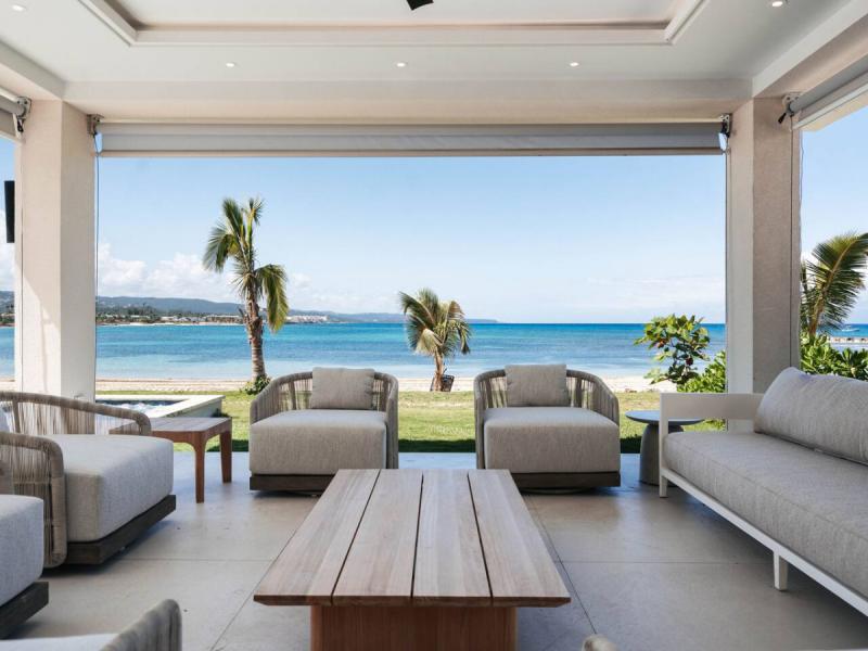 Amaara - Palm Beach on Runaway Bay , Runaway Bay  