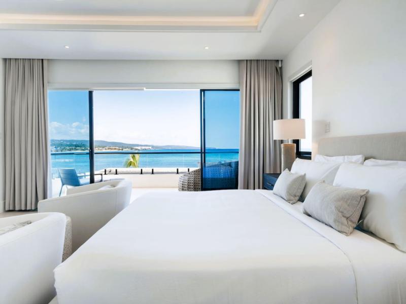 Amaara - Palm Beach on Runaway Bay , Runaway Bay  