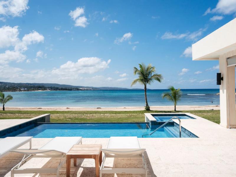 Amaara - Palm Beach on Runaway Bay , Runaway Bay  
