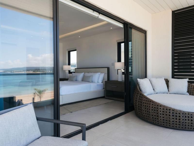 Amaara - Palm Beach on Runaway Bay , Runaway Bay  