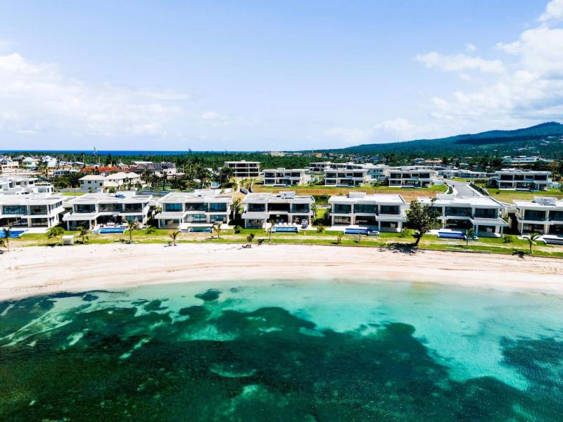 Amaara - Palm Beach on Runaway Bay , Runaway Bay  