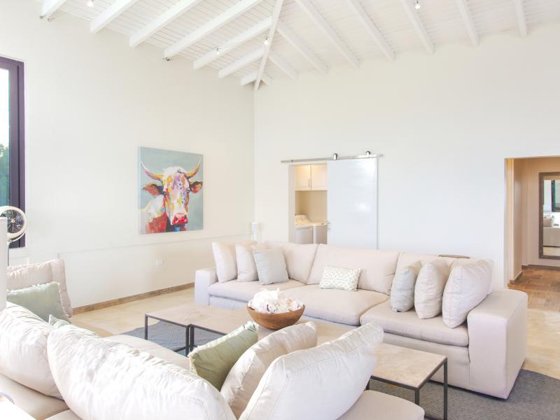 Sandcastle Beach House , Lime Stone Bay  