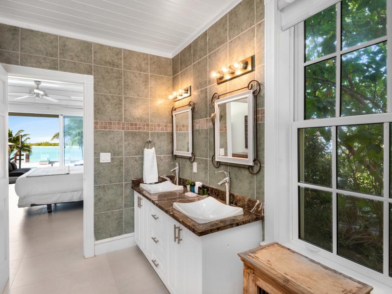 Vieux Caribe , Ocean Point  