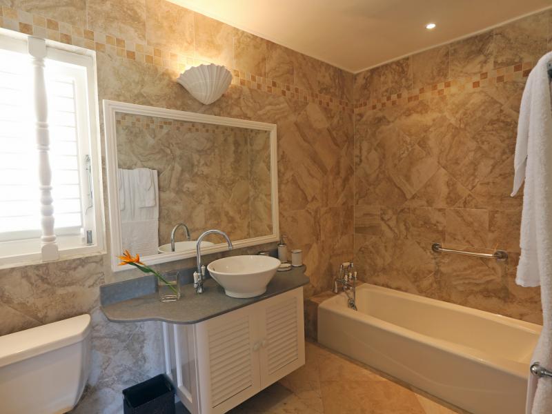 Equinox , Cap Estate  