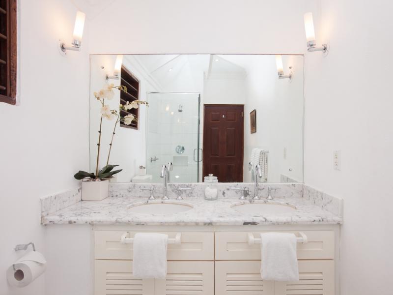 Frankfort , Ocho Rios  