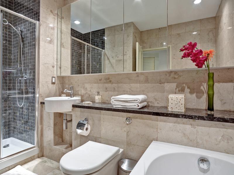 Waterside 303 , Beachfront villas Barbados , Paynes Bay , St James , Waterfront villas Barbados , West Coast Barbados  