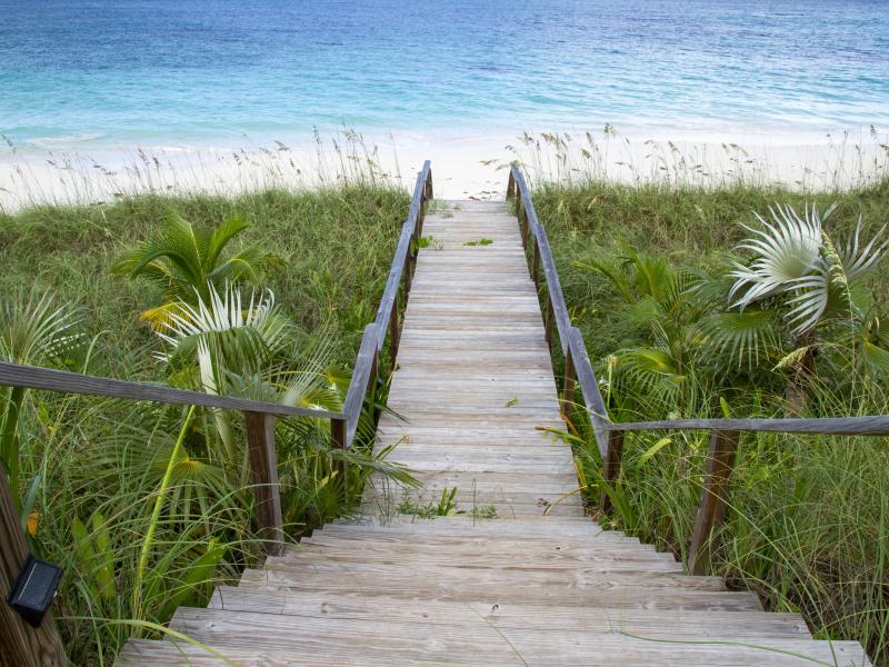 Eleuthera 4  , Eleuthera  