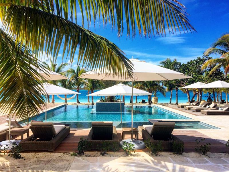 Over Yonder Cay Resort -Bahamas , Exuma  
