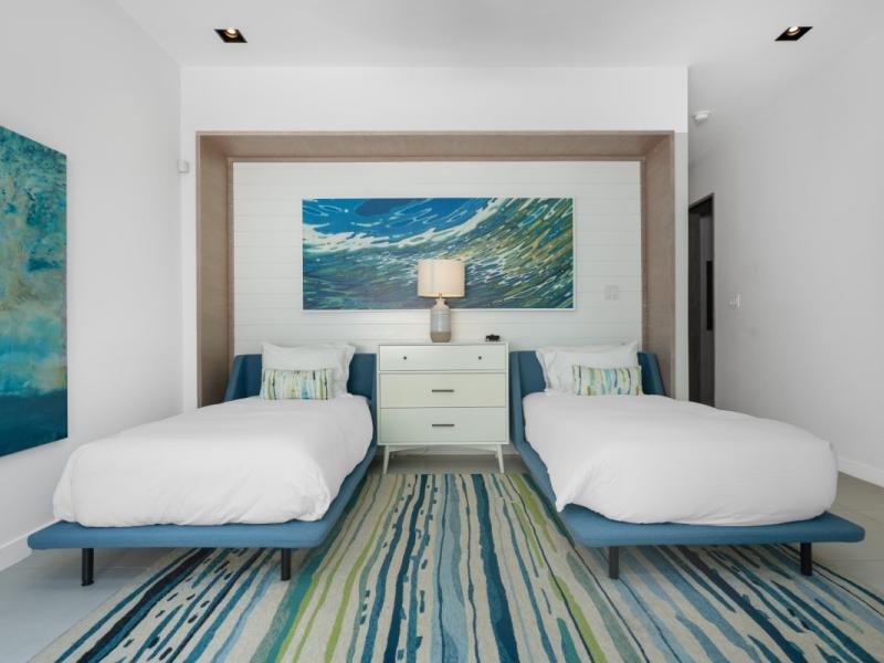 Villa Helios , Long Bay  