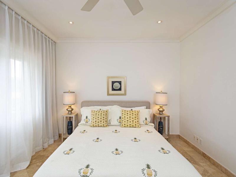 Sandy Cove 301 - beachfront  , Beachfront villas Barbados , Prospect , Sandy Cove , St James , West Coast Barbados  