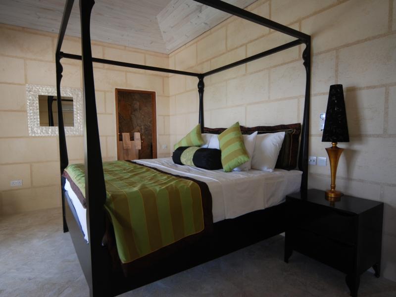 Amitabha House , Lower Bay  