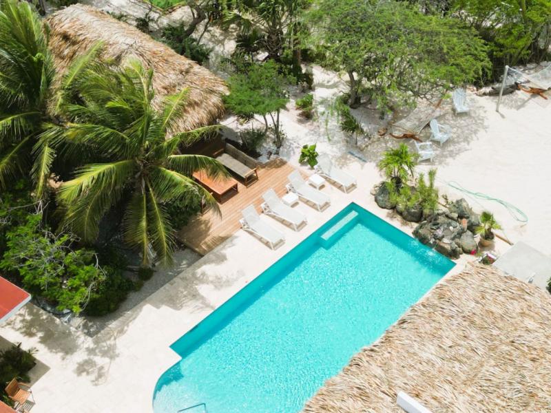 Boca Beach House ,   