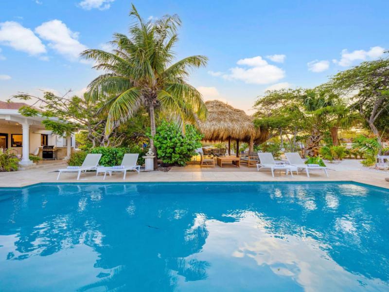 Boca Beach House ,   