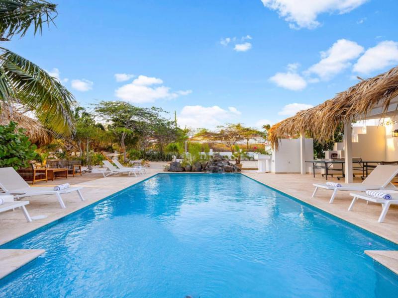 Boca Beach House ,   