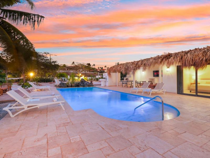 Boca Beach House ,   