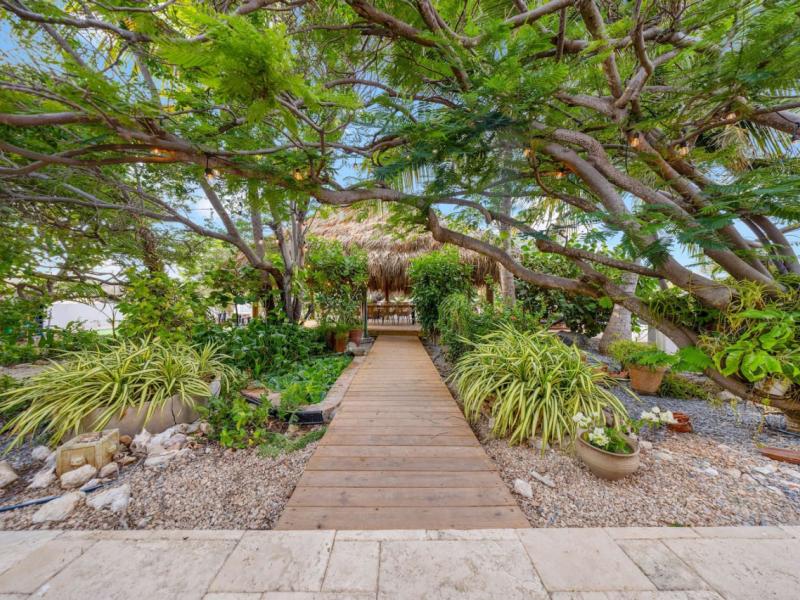 Boca Beach House ,   