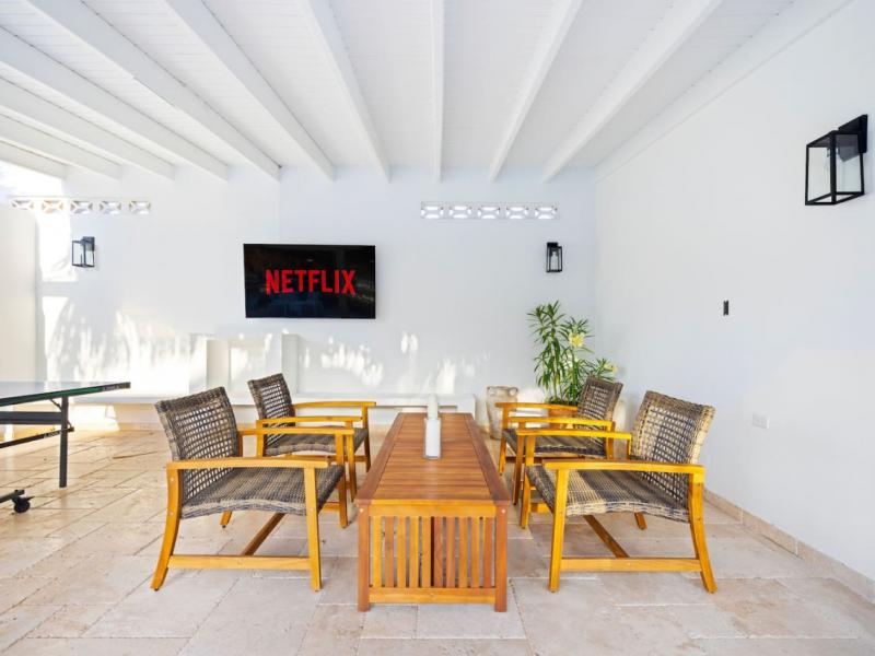 Boca Beach House ,   