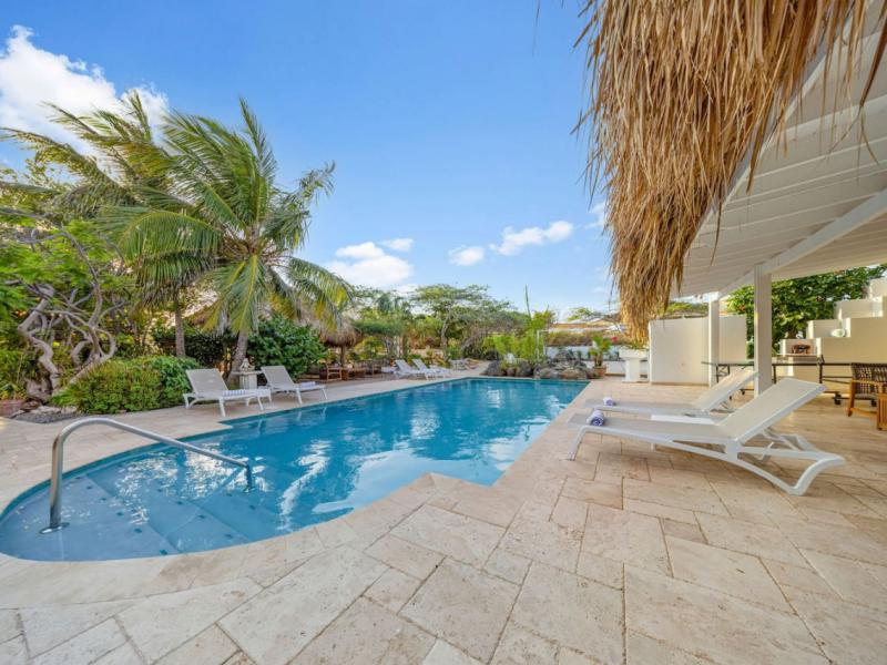 Boca Beach House ,   
