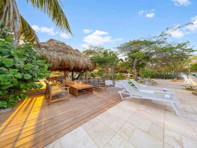 Boca Beach House ,   