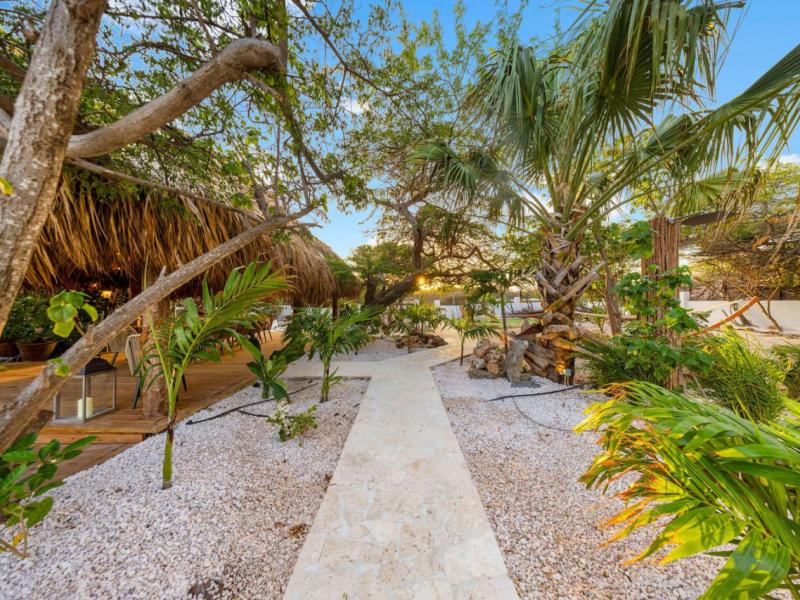 Boca Beach House ,   