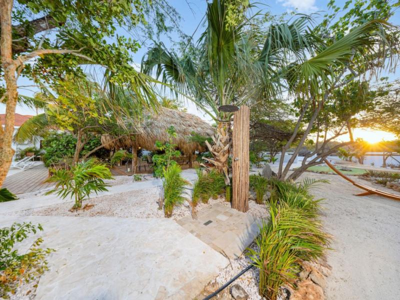 Boca Beach House ,   