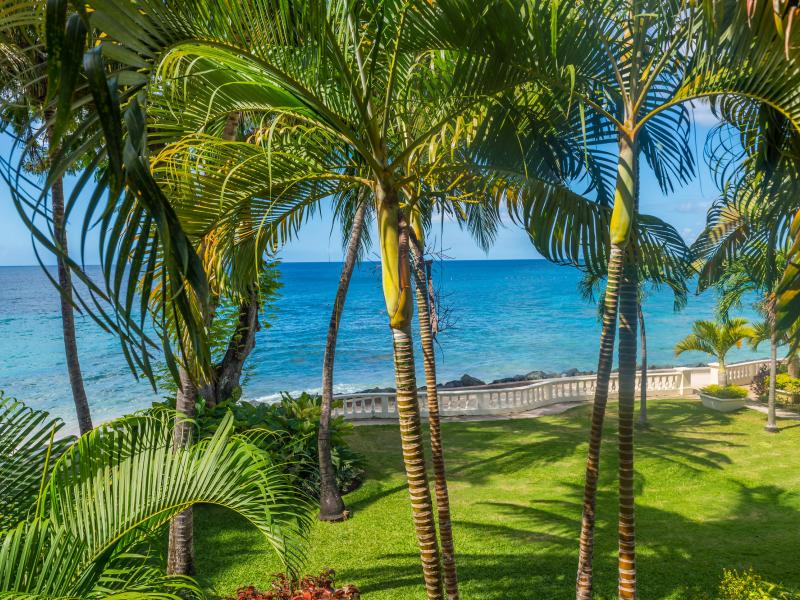 Coral Reef Club - Tamarind Villa , Beachfront villas Barbados , Porters , St James , West Coast Barbados  