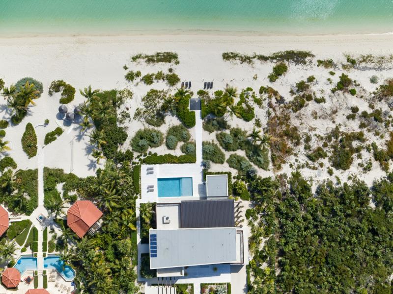Villa Clevelander , Long Bay , Providenciales  
