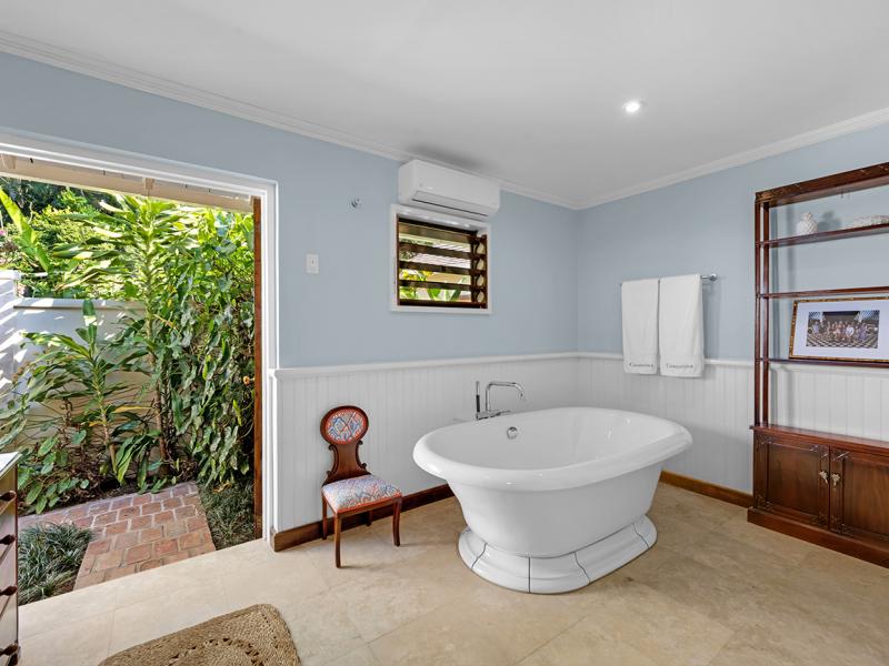 Casuarina , Montego Bay , Tryall  