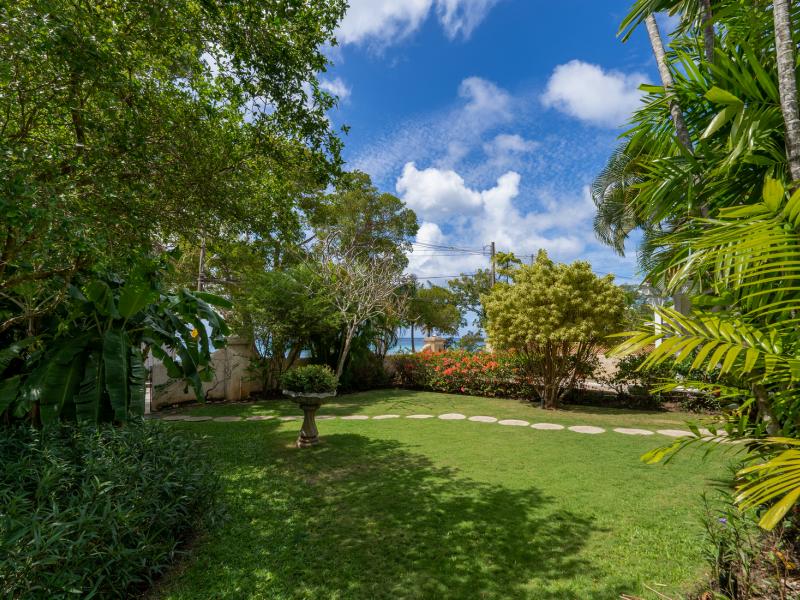 Chateau De Mar , Beachfront villas Barbados , Speightstown , St Peter , West Coast Barbados  