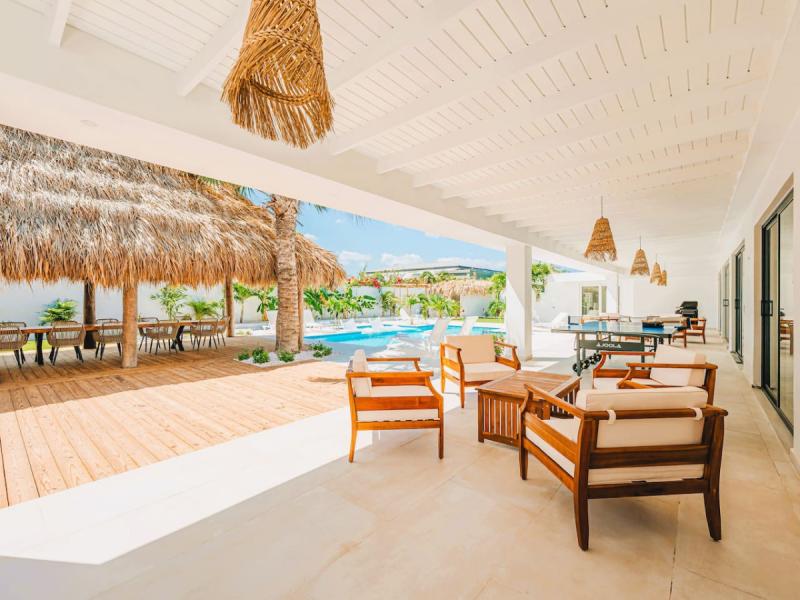 Conch Beach Villa ,   