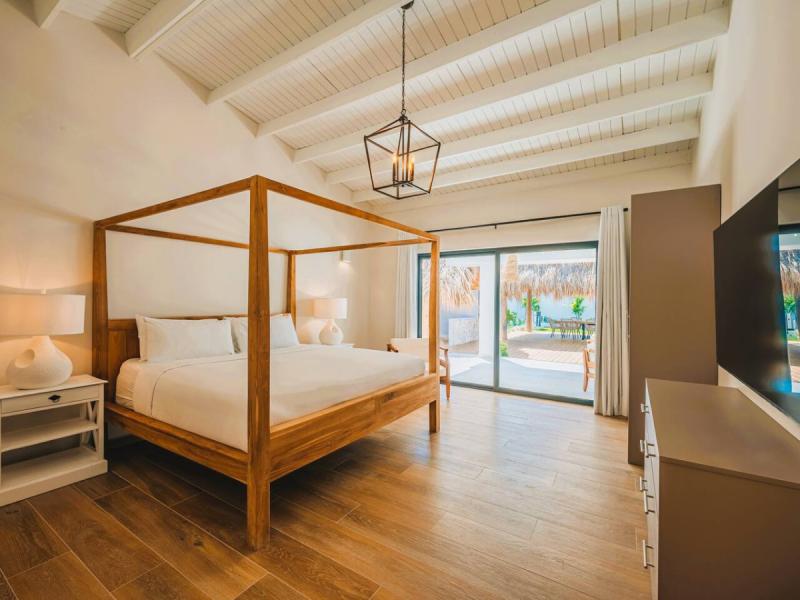 Conch Beach Villa ,   
