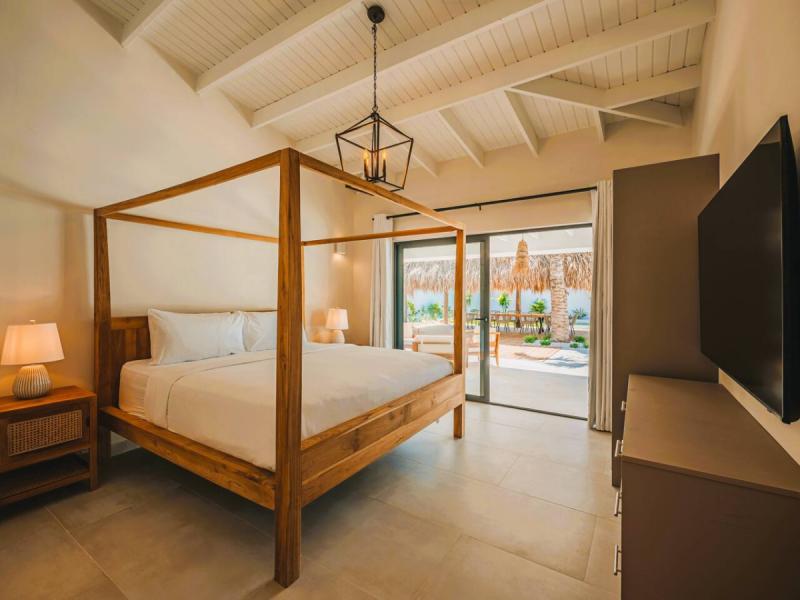 Conch Beach Villa ,   