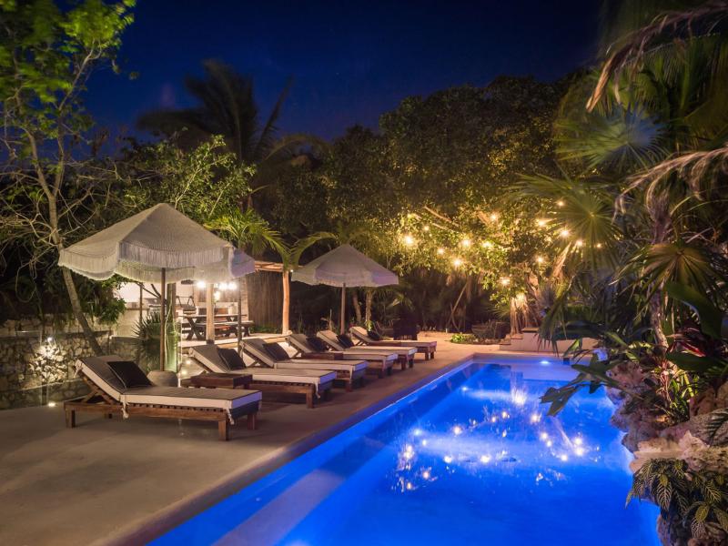 Casa Cenote , Puerto Aventuras  