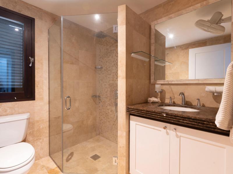 Coral Cove 10 , Coral Cove , Paynes Bay , West Coast Barbados  