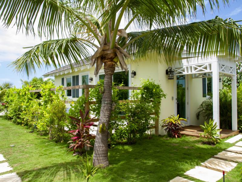 Eleuthera 4  , Eleuthera  